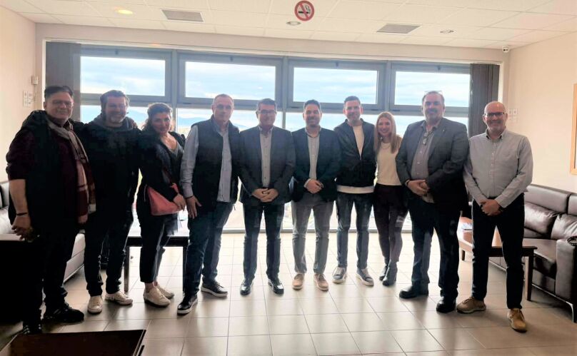 Η Ομοσπονδία Κωφών Ελλάδας στο Δημαρχείο Καλαμάτας για την προετοιμασία του DEAFestival