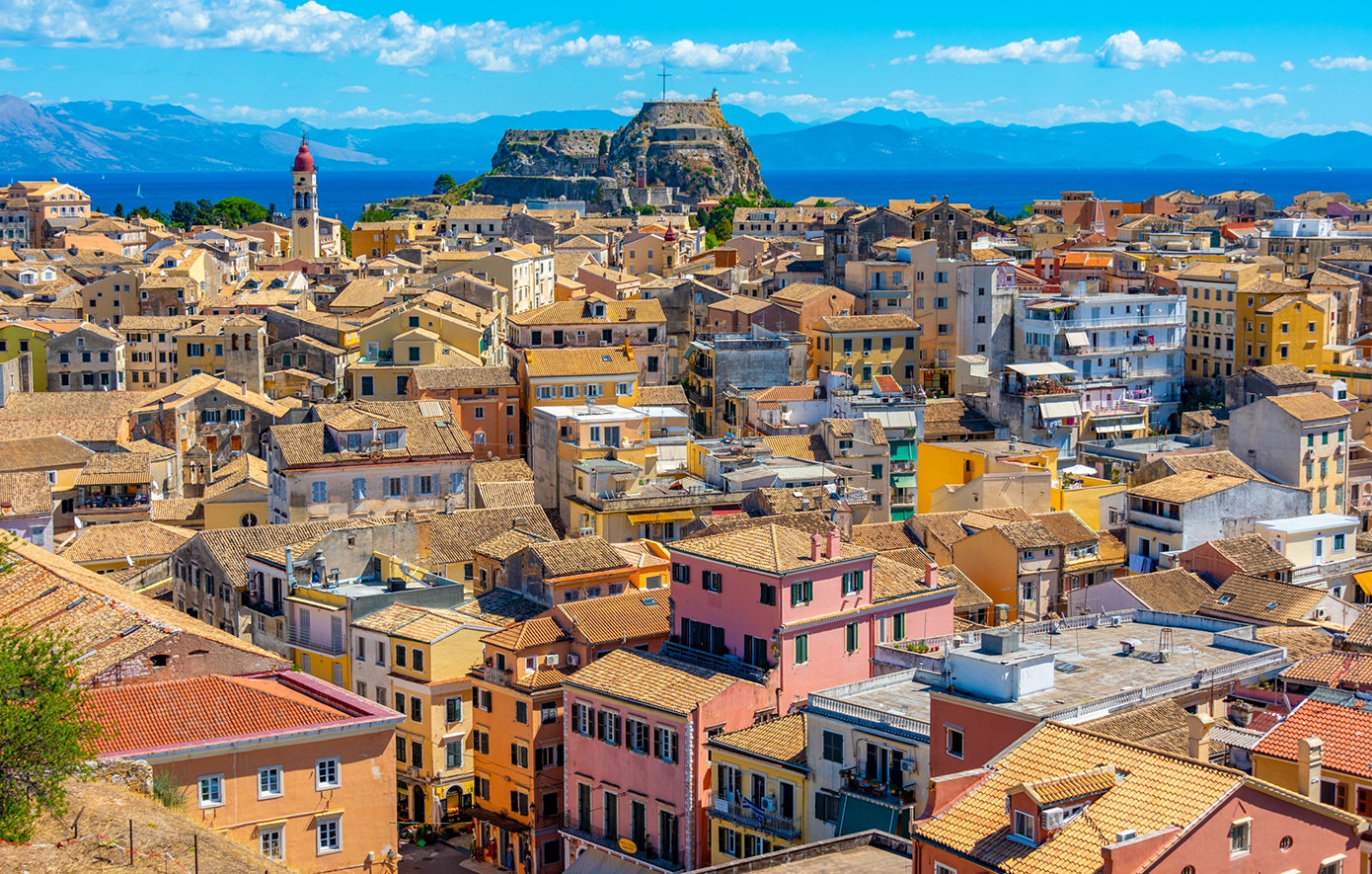 “Πώς θα μετακινηθούν οι Έλληνες το Πάσχα”