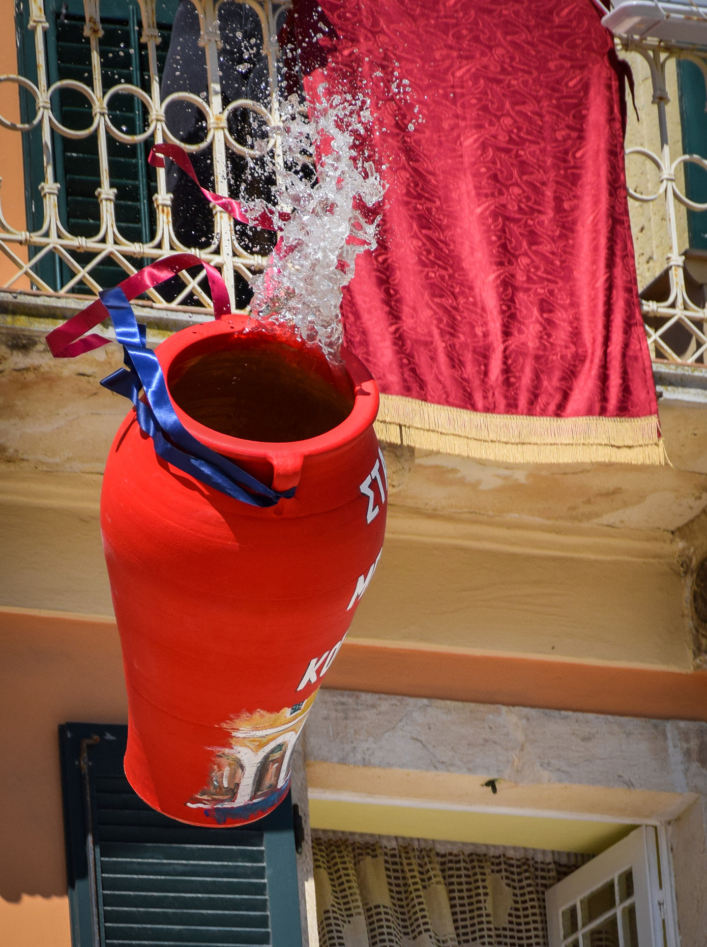 Ανάσταση με βροχές και σούβλισμα με λιακάδα – Οι καιρικές μεταβολές έως την Κυριακή του Πάσχα