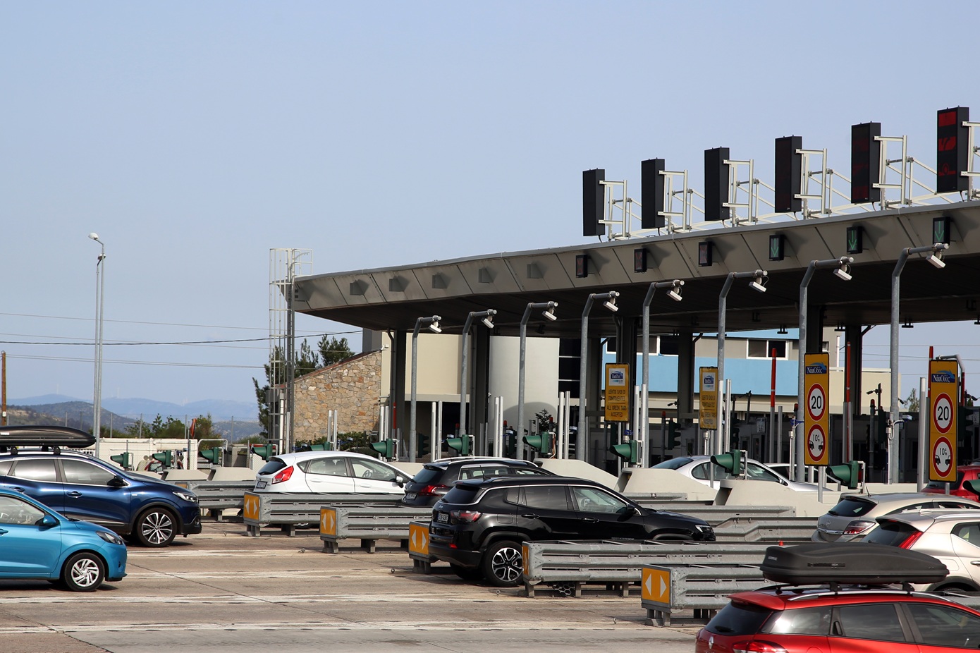 Κυκλοφοριακή ενημέρωση: Επιστρέφουν οι εκδρομείς του Πάσχα – Πού εντοπίζονται δυσκολίες