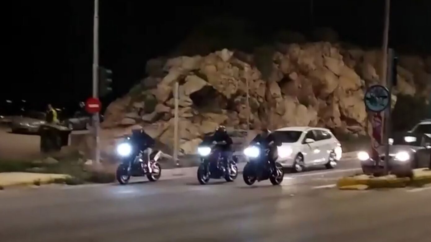 Πώς οργανώνονται οι κόντρες στην παραλιακή – «Έχουμε φτάσει να αγγίζουμε τα 300 χιλιόμετρα την ώρα»