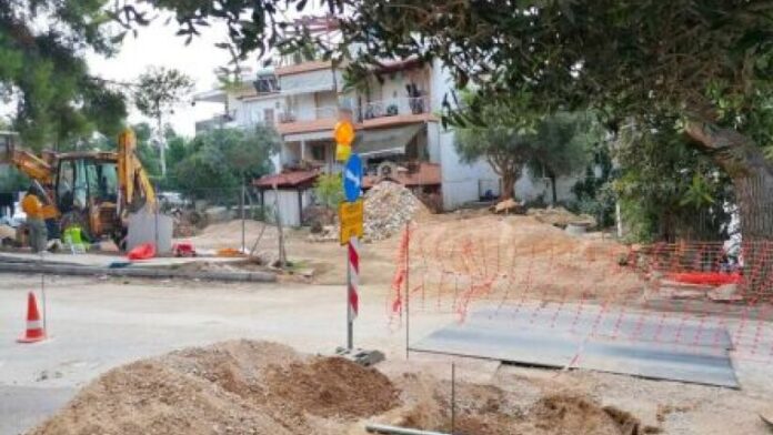Προχωρά η αποκατάσταση δικτύων ακάθαρτων και ομβρίων στο Μαρούσι
