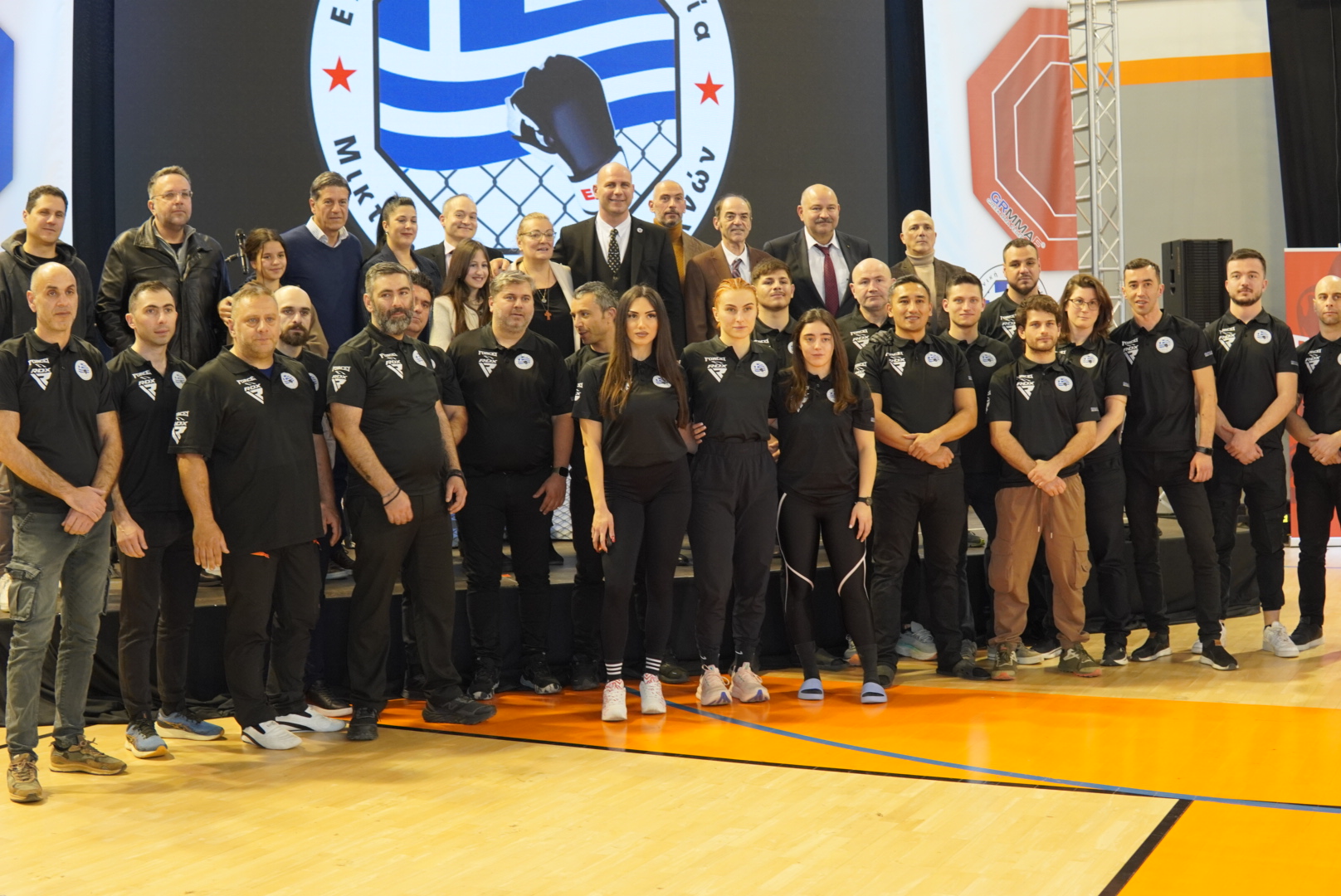 Η Δήμαρχος Πεντέλης Ν. Κοσμοπούλου στο Πρώτο Πανελλήνιο Κύπελλο ΜΜΑ