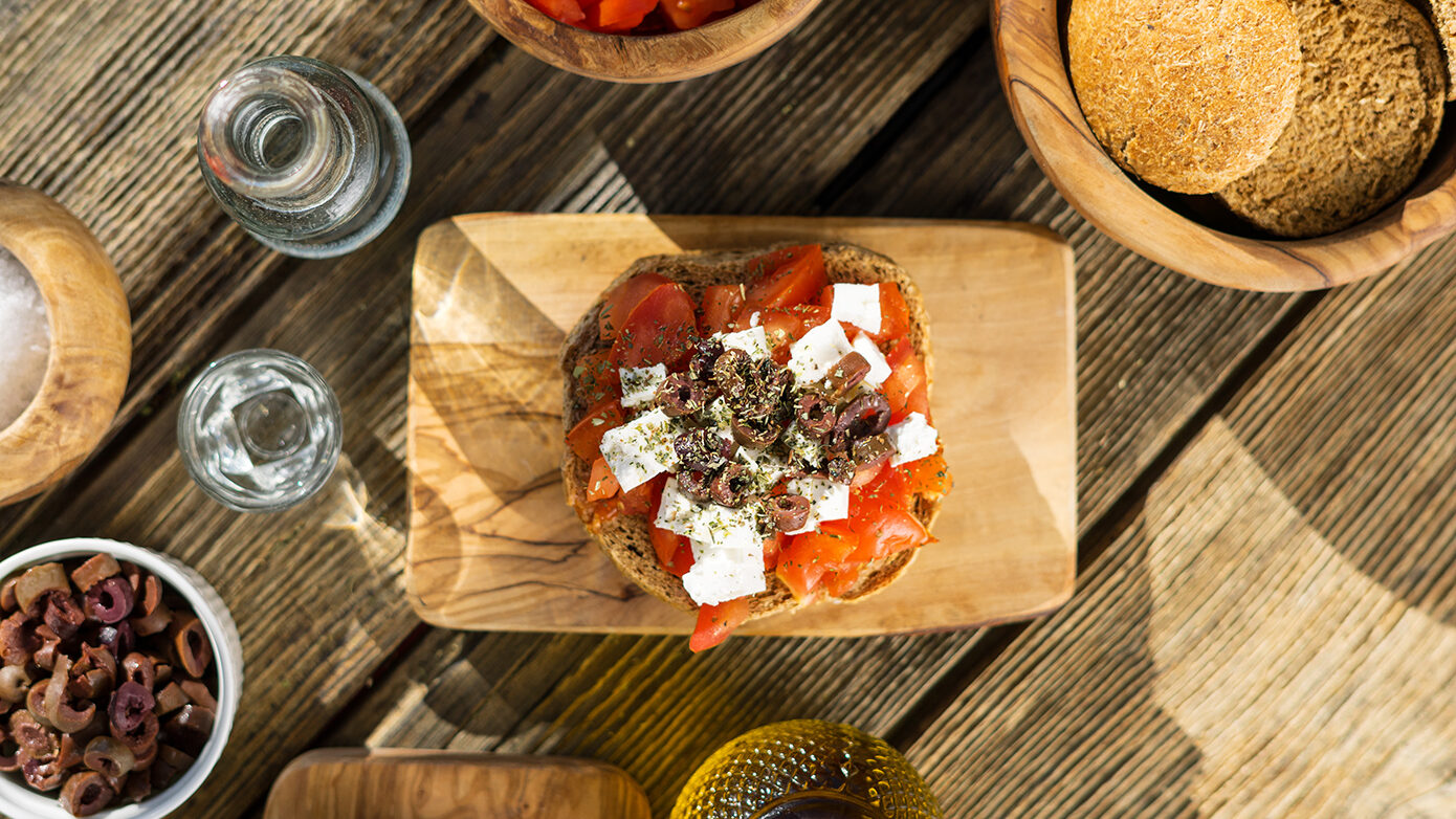 Το «Taste Atlas» αποθεώνει την Κρήτη και τα πιάτα της: «Γαστρονομική παράδοση από στεριά και θάλασσα»
