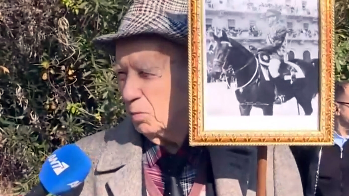 Όταν ο 89χρονος παρευρέθηκε στην κηδεία του πρώην βασιλιά Κωνσταντίνου και μίλησε στις κάμερες