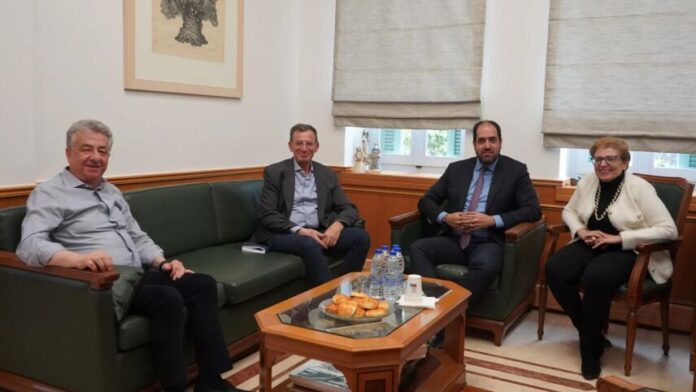 Συνάντηση στην Περιφέρεια Κρήτης για το καινούργιο Νοσοκομείο Ρεθύμνου