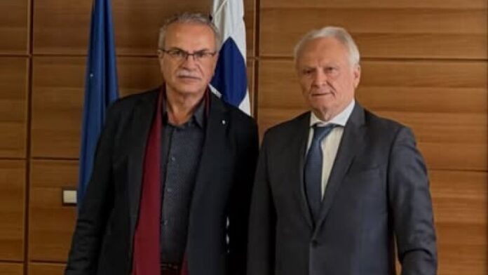 Σύσκεψη του Δημάρχου Πλατανιά με τον Υφυπουργό Αγροτικής Πολιτικής