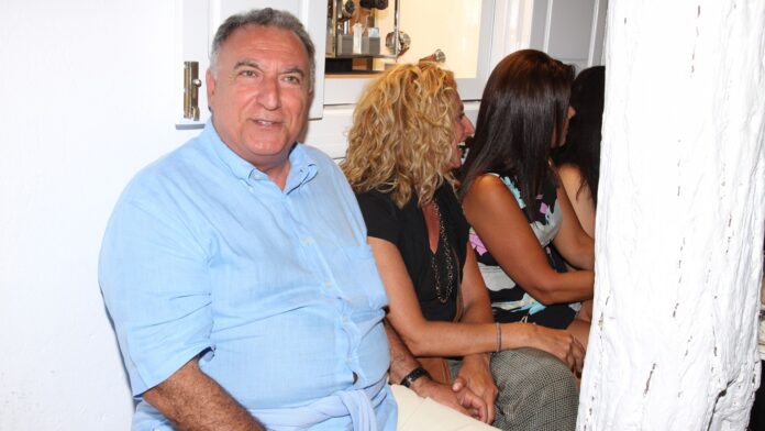 Απεβίωσε ο Σέρκος Τζανικιάν – Ο διάσημος κοσμηματοπώλης σε ηλικία 82 ετών
