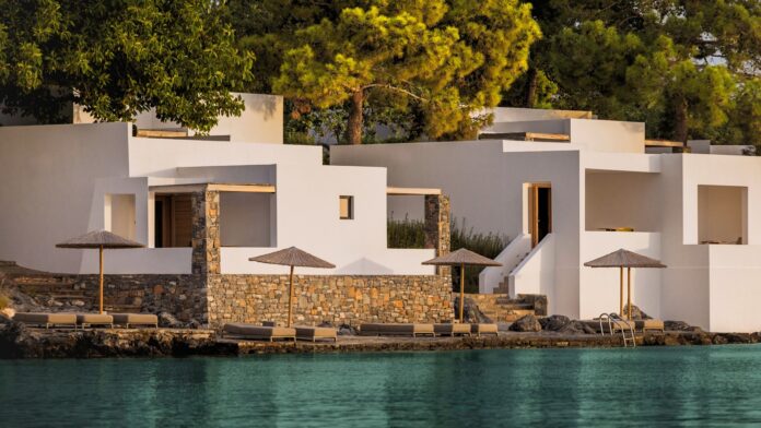 Επενδυτικό σχέδιο 125 εκατ. ευρώ στα bluegr Hotels & Resorts