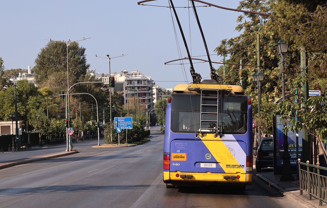 Πρωτομαγιά: Πώς θα λειτουργήσουν τα λεωφορεία και τα τρόλεϊ