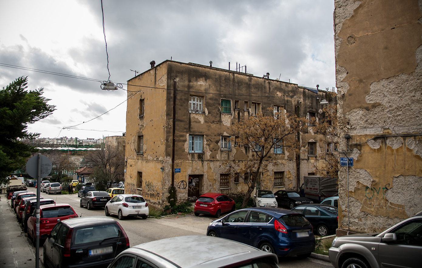 Περιφέρεια Αττικής για τα Προσφυγικά: Δεν υπάρχει ζήτημα κατεδάφισης, παραμέλησης ή εμπορευματοποίησης τους