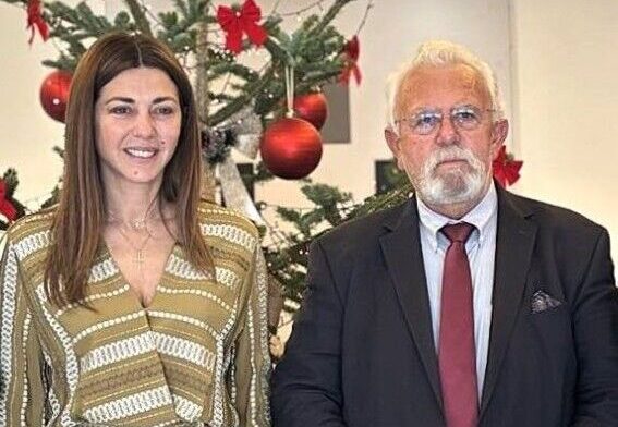 Η πλατεία Κουρούτας παραχωρήθηκε από το Υπουργείο Παιδείας στον Δήμο Ήλιδας από την Περιφέρεια Αττικής