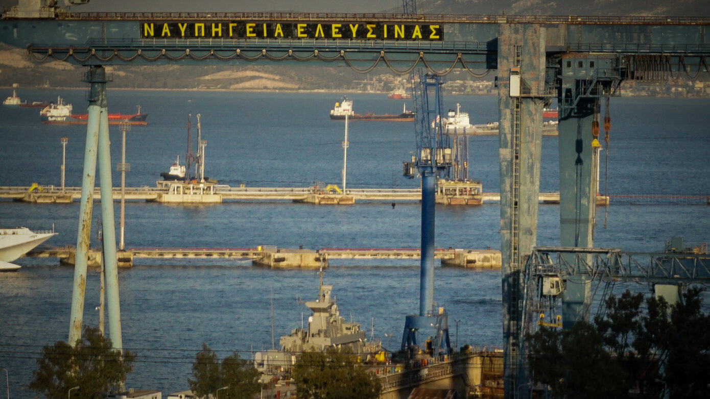 Συμμαχία Ελλάδας, ΗΠΑ και Νότιας Κορέας: 10.000 νέες θέσεις εργασίας σε ναυπηγικό κόμβο στην Ελευσίνα – Επενδύσεις 1,35 δισ. ευρώ