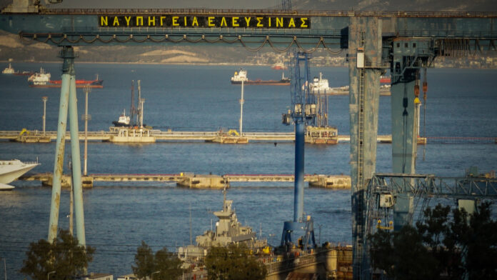 Συμμαχία Ελλάδας, ΗΠΑ και Νότιας Κορέας: 10.000 νέες θέσεις εργασίας σε ναυπηγικό κόμβο στην Ελευσίνα – Επενδύσεις 1,35 δισ. ευρώ