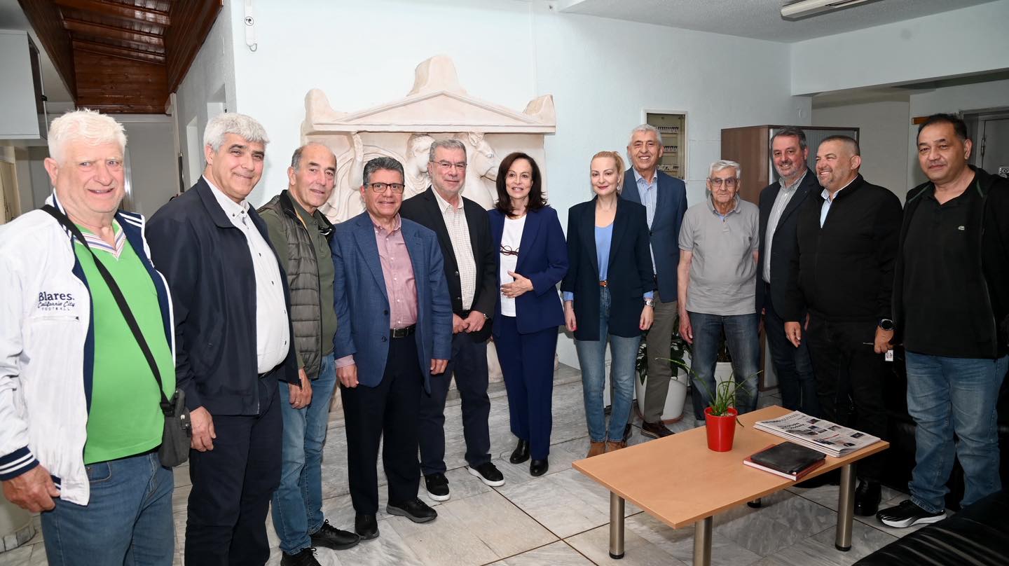Παρακαλώ δώσε μου έναν τίτλο για να τον τροποποιήσω.