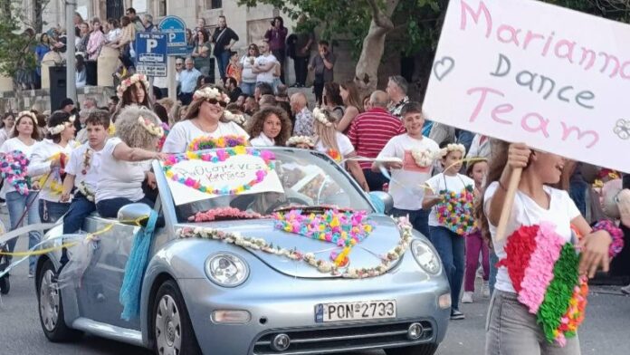 Ο Δήμος Ρόδου τίμησε στο κέντρο της πόλης τη Γιορτή της Μητέρας και των λουλουδιών