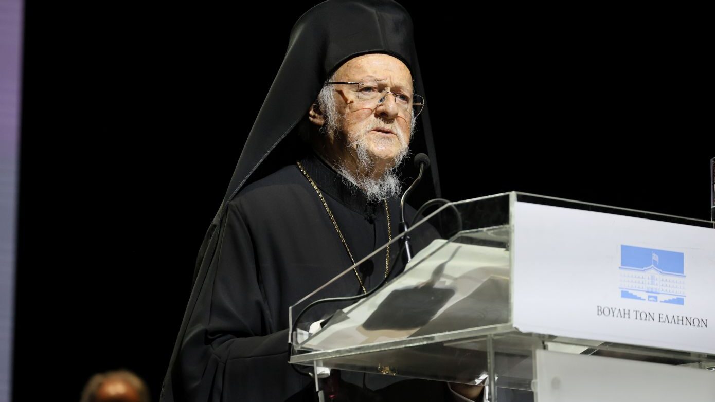 Η συγκινητική ομιλία του Βαρθολομαίου στο «Παλλάς» : «Η Ρωμιοσύνη ακυρώνει τη δύναμη των αριθμών – Είμαστε ολίγοι και αμέτρητοι»