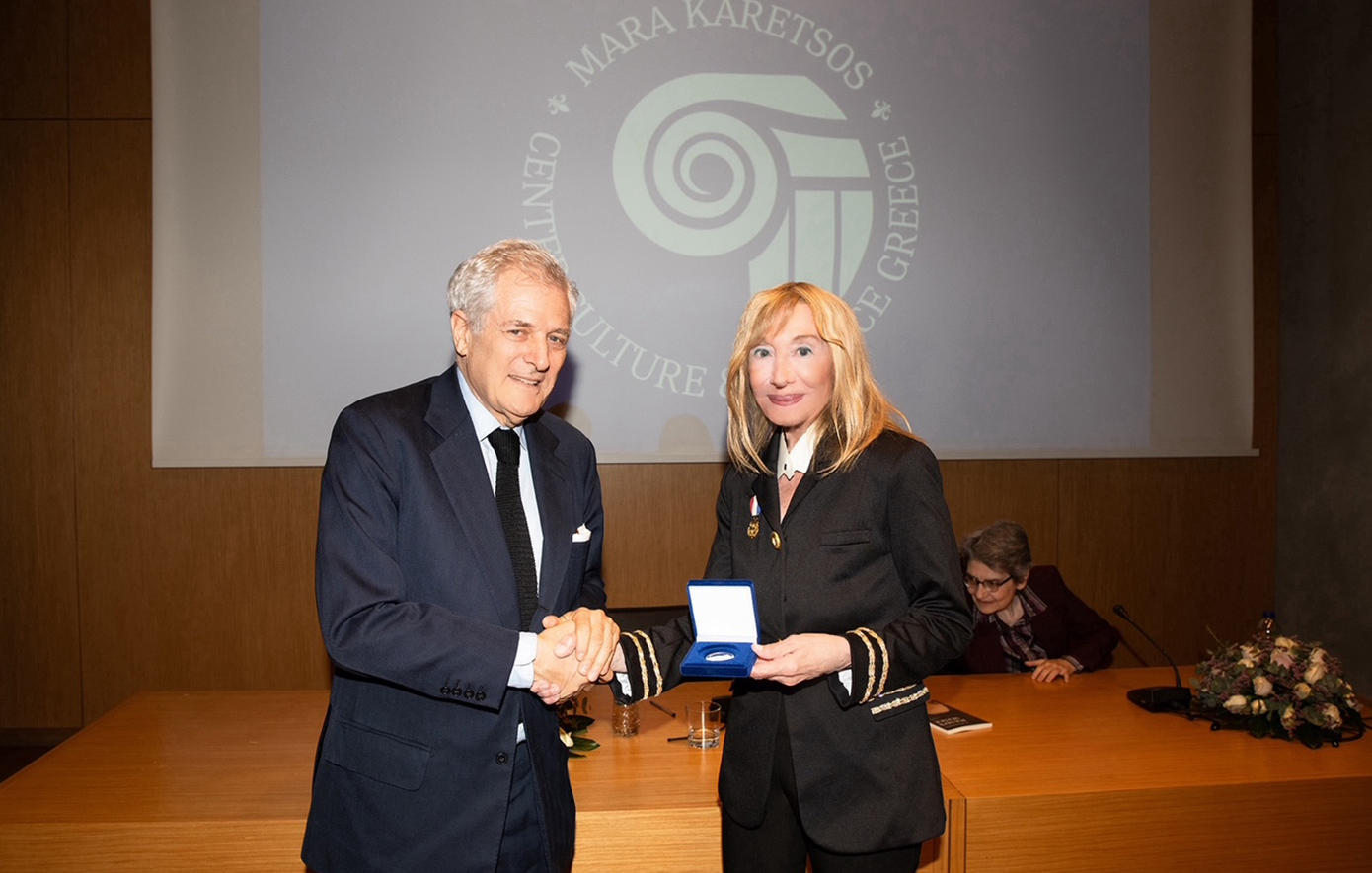 Μαγεμένος από την Ελληνική κουλτούρα, ανέφερε στη διάλεξή του στο Μουσείο της Ακρόπολης ο Ιταλός στοχαστής Alain Elkann