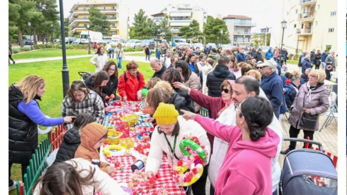 Πλήθος κόσμου πανηγύρισε την Πρωτομαγιά στην Κεντρική Πλατεία Πεύκης