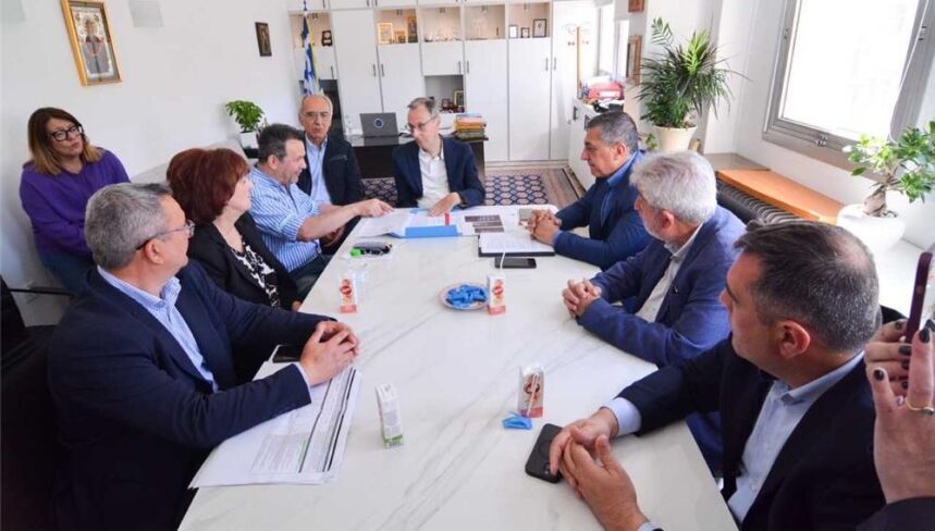 Η Περιφέρεια Θεσσαλίας εξοπλίζει το Νοσοκομείο Καρδίτσας με νέες τεχνολογίες
