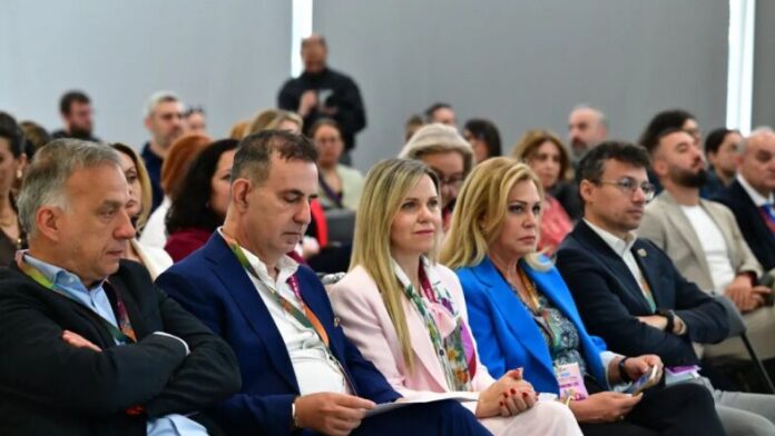 Περιφέρεια Κρήτης: Η Αντιπεριφερειάρχης Πολιτισμού και Ισότητας στο 2ο Συνέδριο Ποικιλομορφίας στις Πόλεις