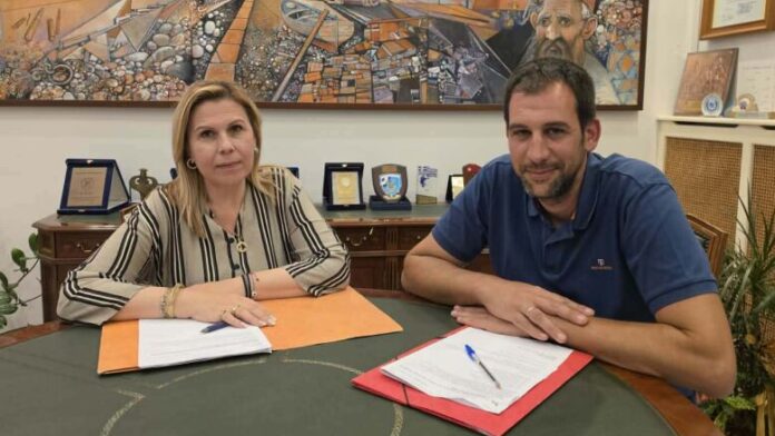 Σύσκεψη της Δημάρχου με τον επικεφαλής της Αναπτυξιακής Εταιρείας Λήμνου