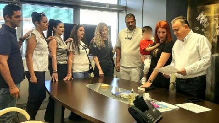 Εγκαίνια 8 νέων υπαλλήλων στην Υπηρεσία Καθαριότητας του Δήμου Παλλήνης