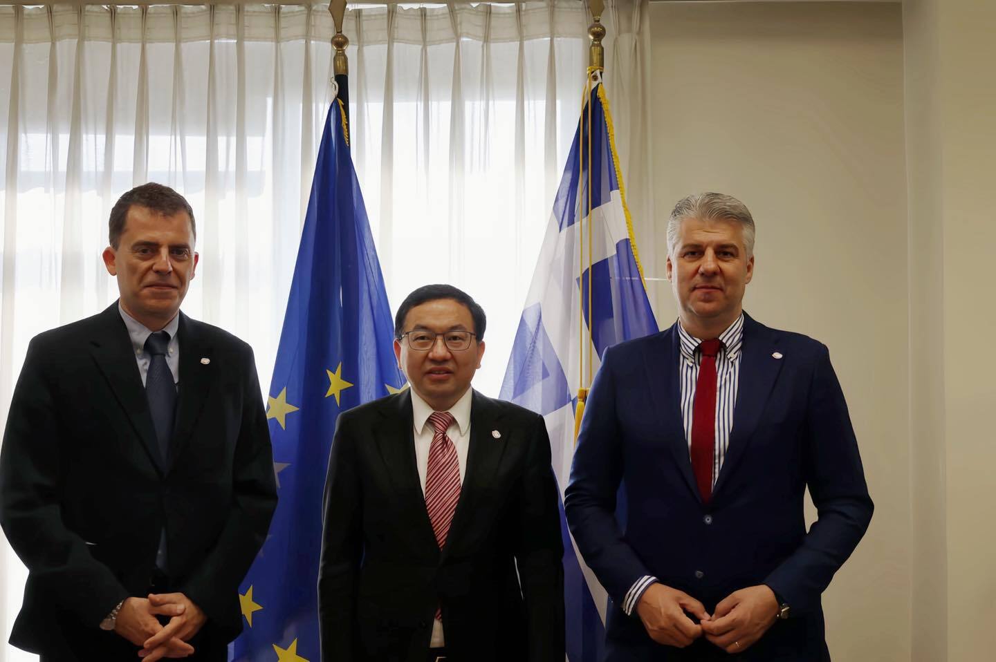 Ο Περιφερειάρχης Α.Μ.Θ. Χρ. Τοψίδης καλωσόρισε τον Πρέσβη της Κίνας