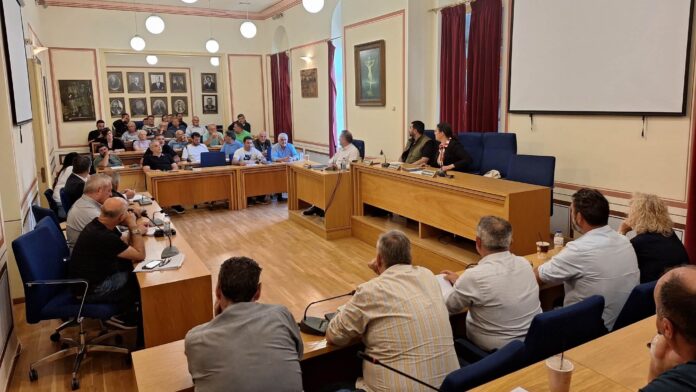 Εργασιακή συνάντηση Δημάρχου Καλαμάτας με Προέδρους και μέλη Κοινοτικών Συμβουλίων