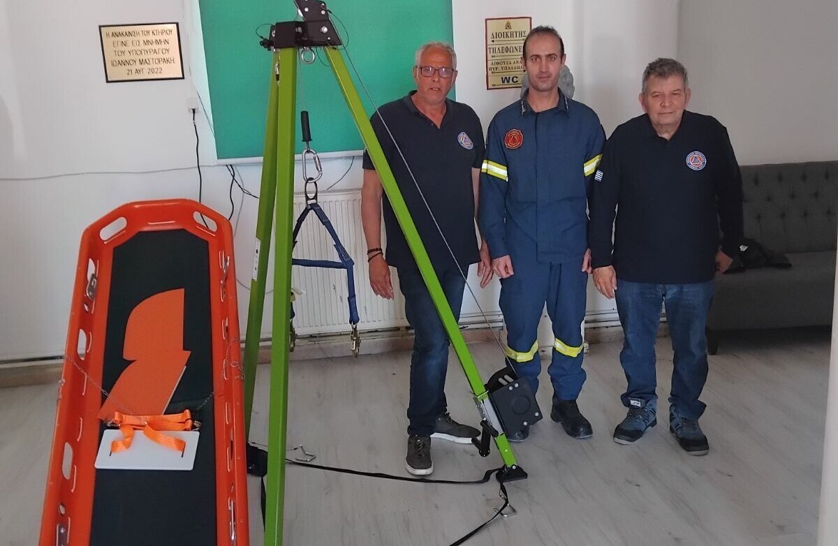 Δωρεά εξοπλισμού στην Πυροσβεστική Υπηρεσία από τον Δήμο Χίου