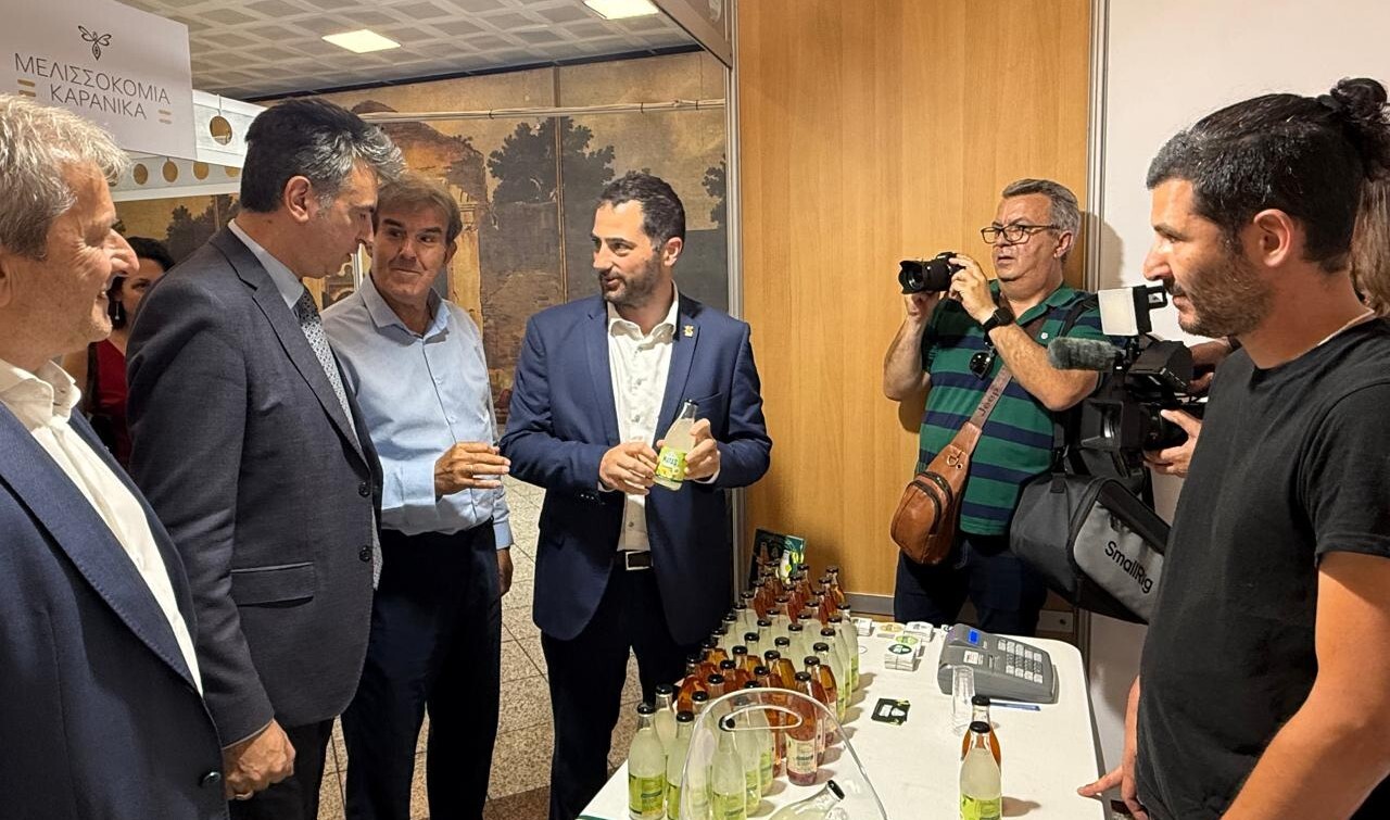 Έναρξη έκθεσης «Στερεά Ελλάδα: Γεύσεις του Τόπου μας» στο ΜΕΤΡΟ Συντάγματος