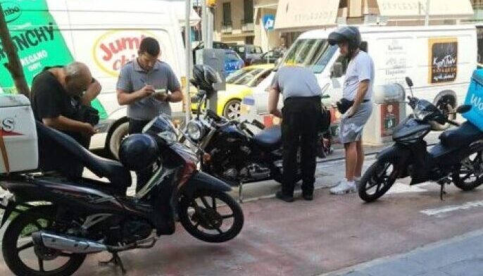 Επιθεωρήσεις της Δημοτικής Αστυνομίας Ν.Σμύρνης για παραβιάσεις στους ποδηλατοδρόμους