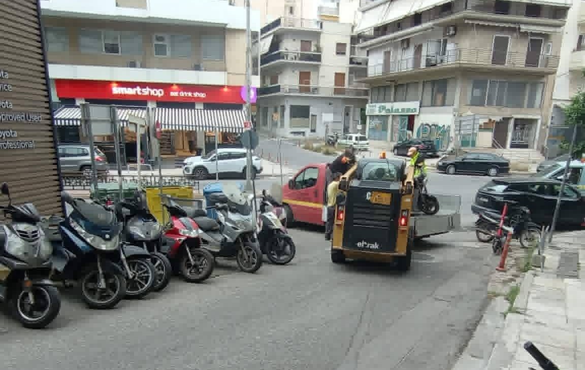 Διαρκείς απομακρύνσεις εγκαταλελειμμένων αυτοκινήτων από τον Δήμο Ζωγράφου