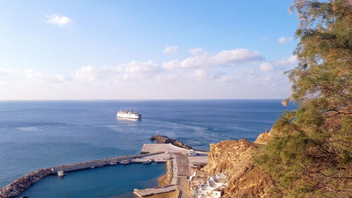 Συνεργασία 4 δημάρχων για αναθεώρηση του ενδοκυκλαδικού δρομολογίου