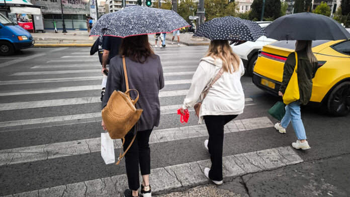 Φθινοπωρινός καιρός: Πτώση θερμοκρασίας και άνεμοι 8 μποφόρ στο Αιγαίο