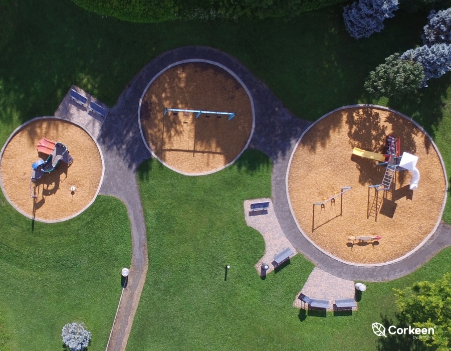 Η UrbanGreen εισάγει το Corkeen στην Ελλάδα – Καινοτόμος βιώσιμη λύση για παιδικές χαρές