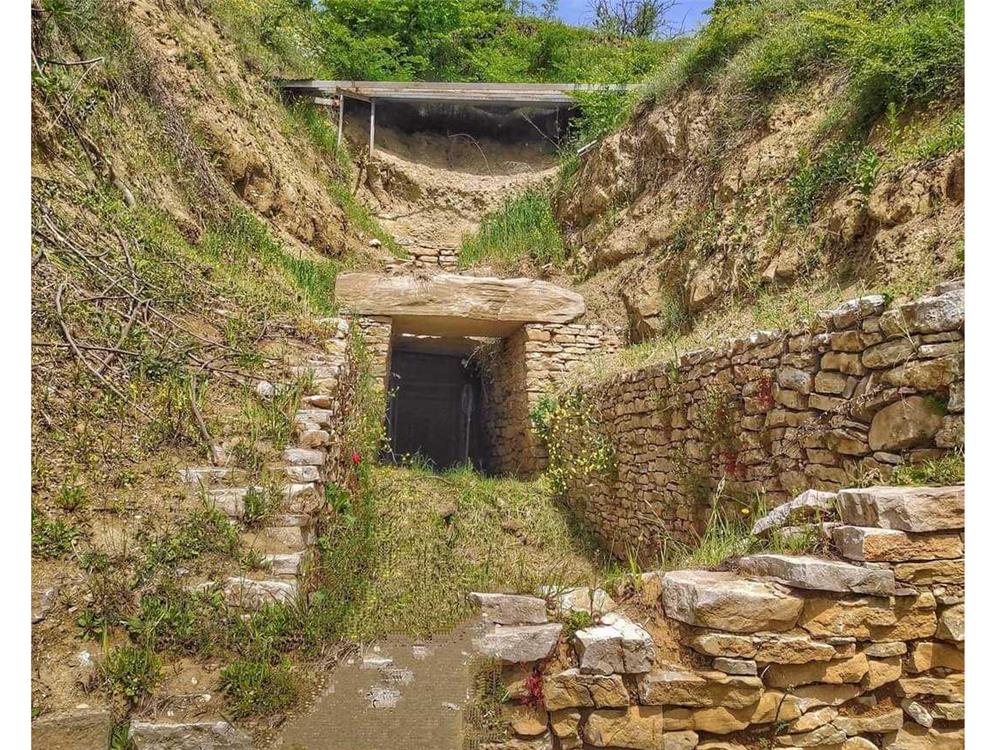 Αποκαλύφθηκε ο μυκηναϊκός τάφος στο Γεωργικό της Καρδίτσας