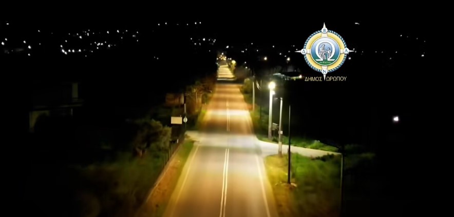 Η τοποθέτηση σύγχρονων φωτιστικών ολοκληρώθηκε στο δρόμο Σκάλα Ωρωπού – Ωρωπός