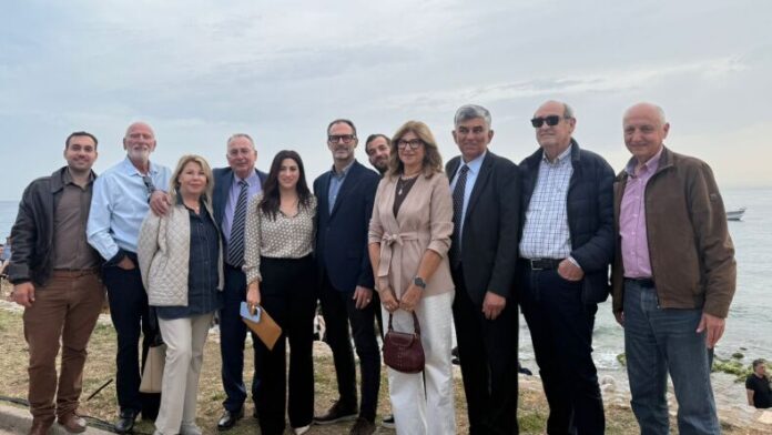 Θεαματική αεροπορική παράσταση στο Παλαιό Φάληρο για τα 95 χρόνια της Πολεμικής Αεροπορίας