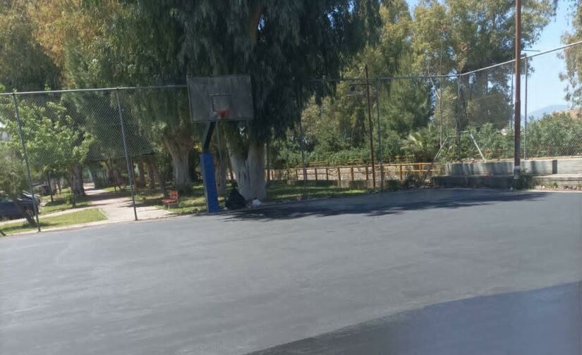 Αποκατάσταση ανοιχτού γηπέδου μπάσκετ από τον Δήμο Καλαμάτας