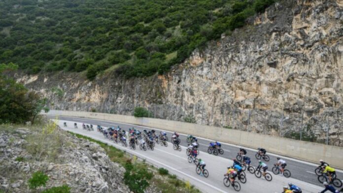 Το ΔΕΗ Tour of Hellas 2026 διασχίζει τον Δήμο Βάρης Βούλας Βουλιαγμένης