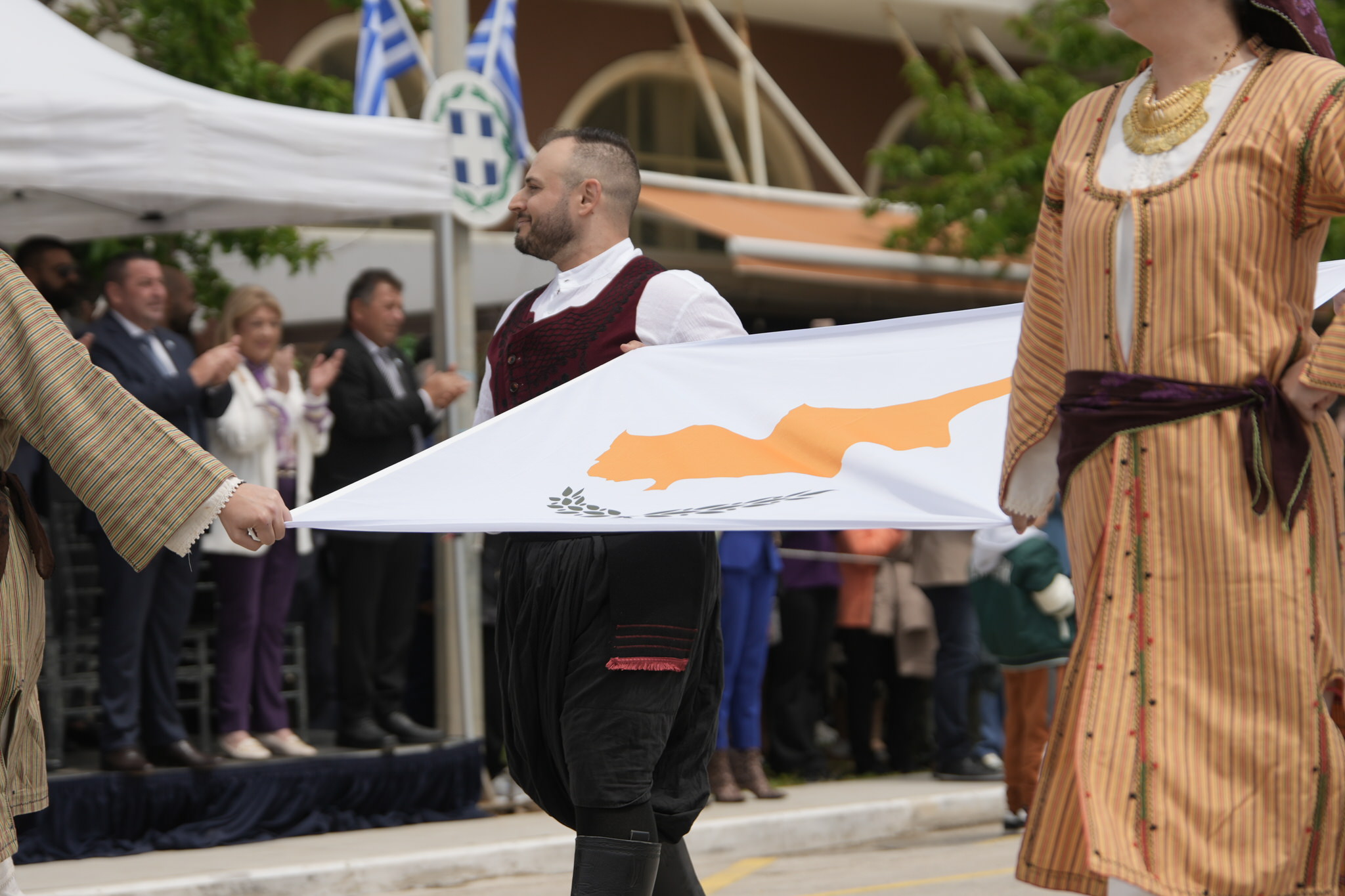 Αλεξανδρούπολη: Μεγαλειώδης παρέλαση με 3.000 συμμετέχοντες για τα 106 χρόνια από την απελευθέρωση