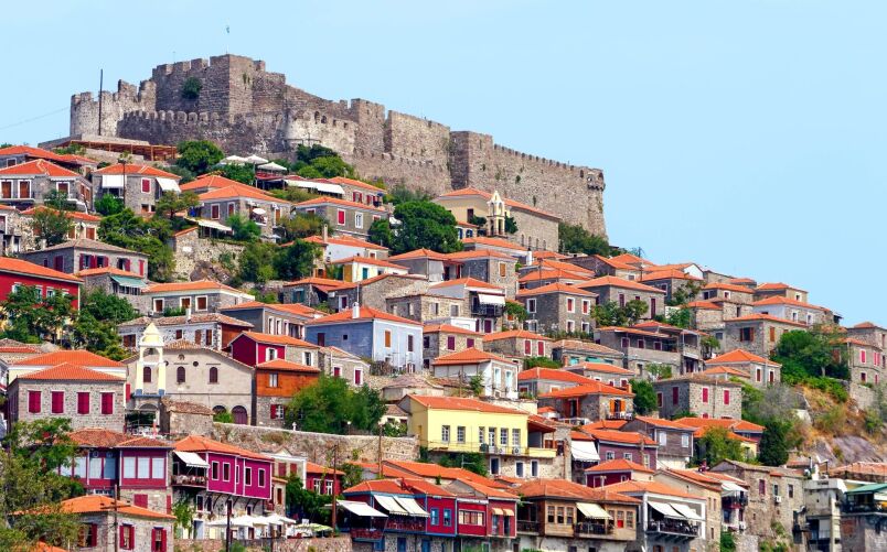 Γαλλίδες ρεπόρτερ στην Π.Β.Α. για την προβολή της Λέσβου