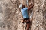 “Καινούργιο αναρριχητικό σημείο από τον Δήμο Λουτρακίου”