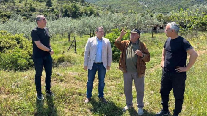 Π. Αττικής: Έλεγχος στις εργασίες καθαρισμού ρεμάτων στον Δήμο Ωρωπού