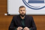 Δ.Πετρούπολης: «Άμεση κάλυψη των κενών θέσεων εκπαιδευτικών στα σχολεία»