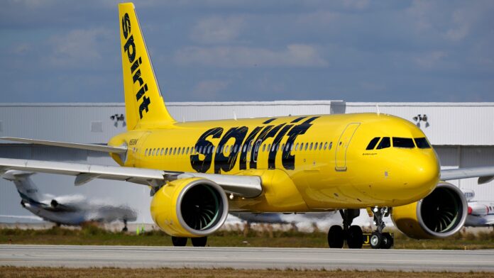 Η χρεοκοπία της Spirit Airlines, αρχικό σοκ για τον Τραμπ – Κατέρρευσε από την άνοδο του κόστους καυσίμων