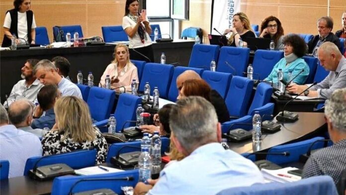 Π. Θεσσαλίας: Δράσεις για την καταπολέμηση των συνεπειών των φυτοφαρμάκων