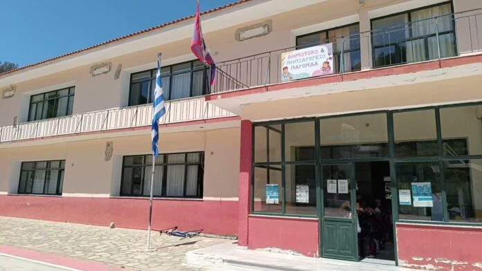 Δ.Αν.Σάμου: Αναζητώντας κοινή λύση για τον δρόμο προς το Δημοτικό Σχολείο Παγώνδα