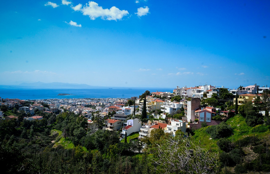Στη Βουλή ο νέος Κώδικας Χωροταξίας και Πολεοδομίας: Προβλέψεις για δόμηση, άδειες, αυθαίρετα – Ποιους αφορά, από πότε αρχίζει η ισχύς του